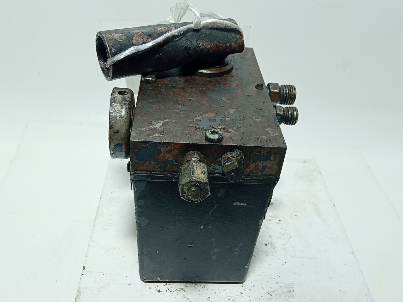 BOMBA DE ELEVAR  CABINE SCANIA P,G,R,T - series | 03 -  Imagem-1