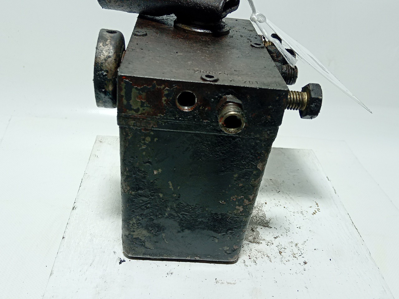 BOMBA DE ELEVAR  CABINE SCANIA P,G,R,T - series | 03 -  Imagem-1