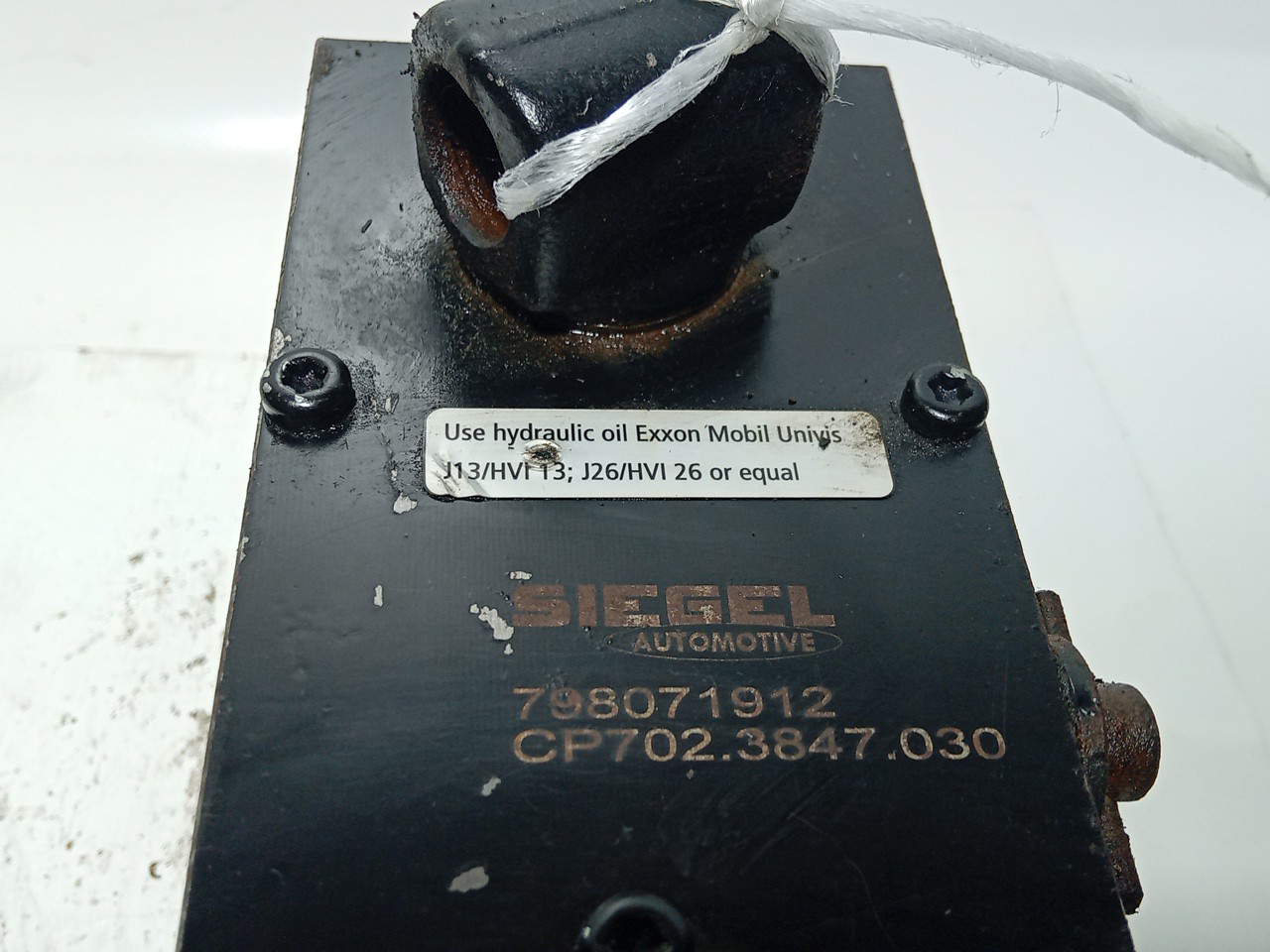 BOMBA DE ELEVAR  CABINE SCANIA P,G,R,T - series | 03 -  Imagem-2