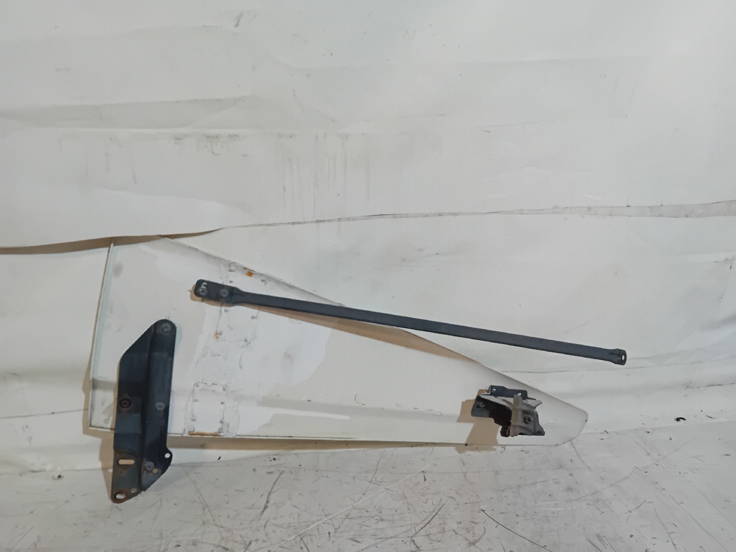 Spoiler SCANIA P/R/S/T/G Imagem-1