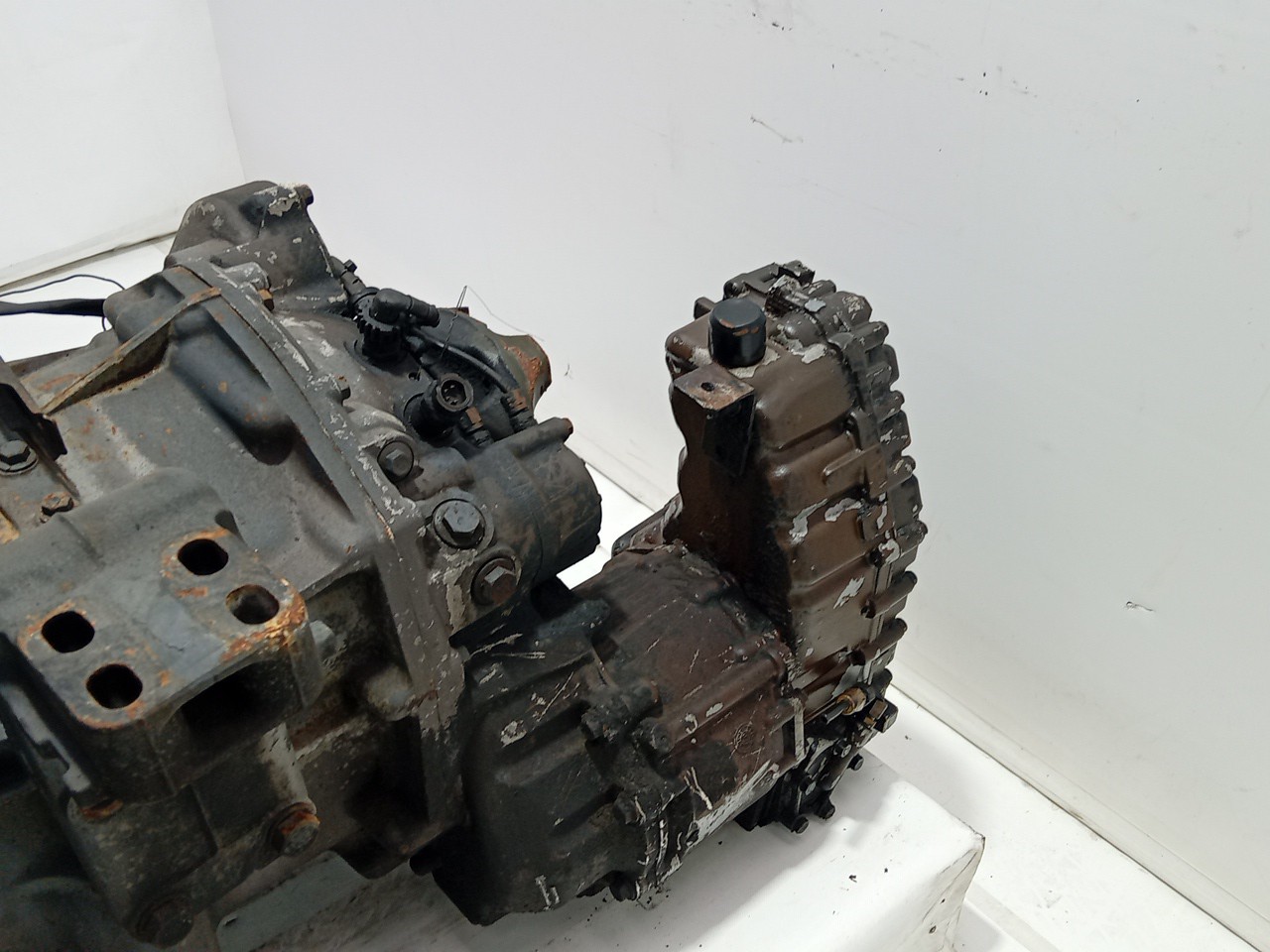 Caixa Velocidades SCANIA P,G,R,T - series | 03 -  Imagem-3