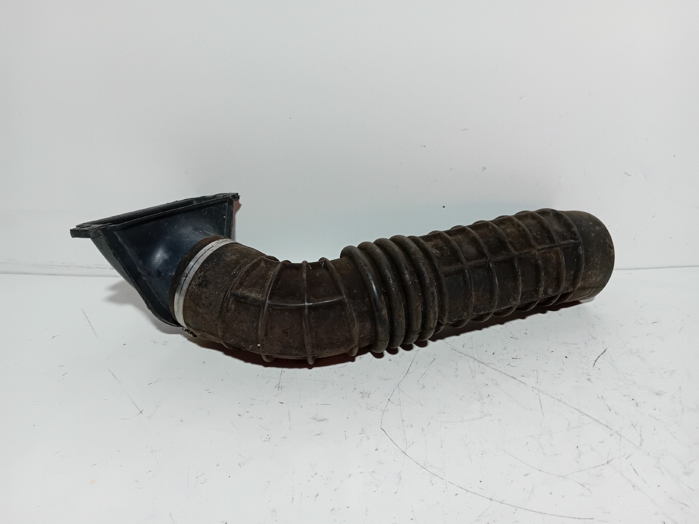 TUBO DE ADMICAO SCANIA P/R/S/T/G Imagem-2