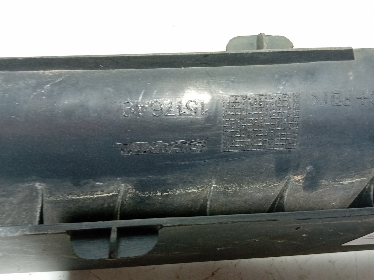 Acabamento Guarda Lamas SCANIA 4 - series | 95 - 04 Imagem-2