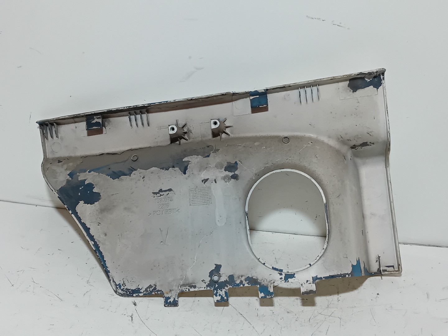 Acabamento Estribo SCANIA P/R/S/T/G Imagem-1