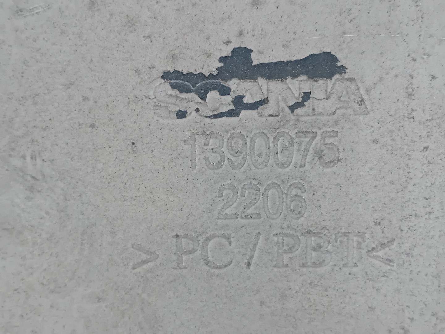 Acabamento Estribo SCANIA P/R/S/T/G Imagem-2