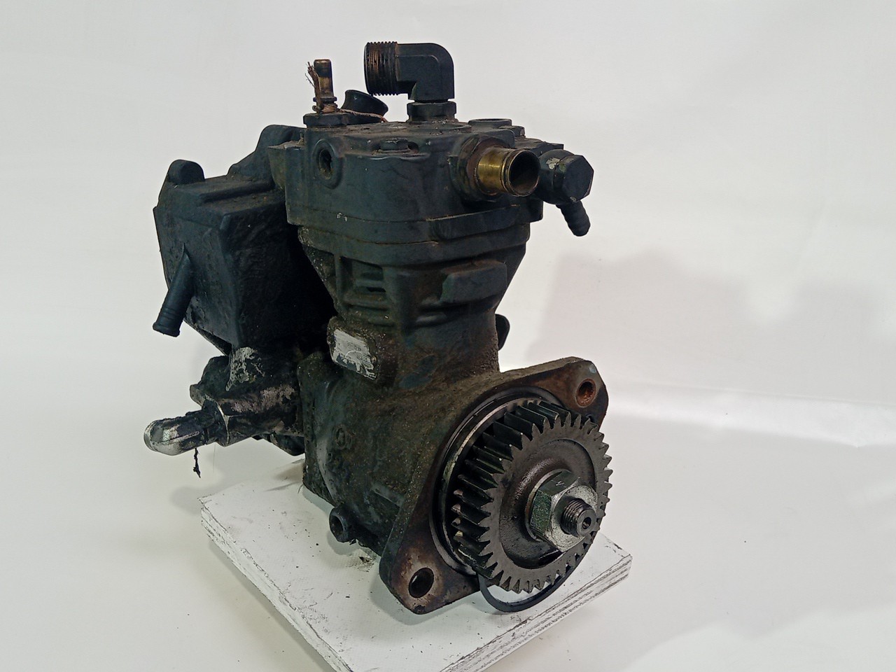 A/C Copmpressor DAF 45 | 91 - 00 Imagem-2