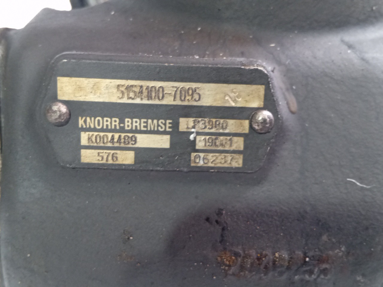 A/C Copmpressor MAN TGA | 00 -  Imagem-3