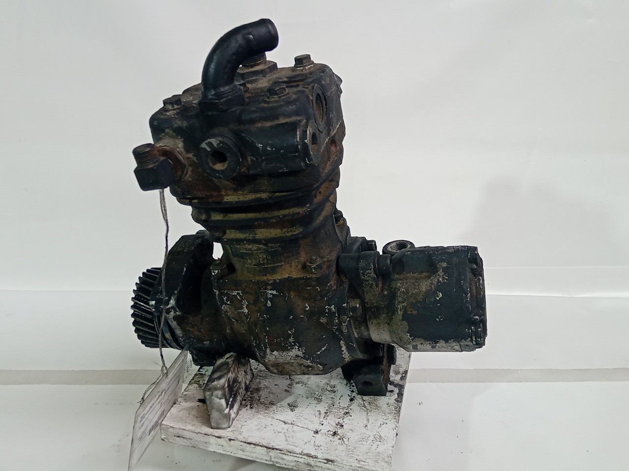 A/C Copmpressor MAN TGA | 00 -  Imagem-1