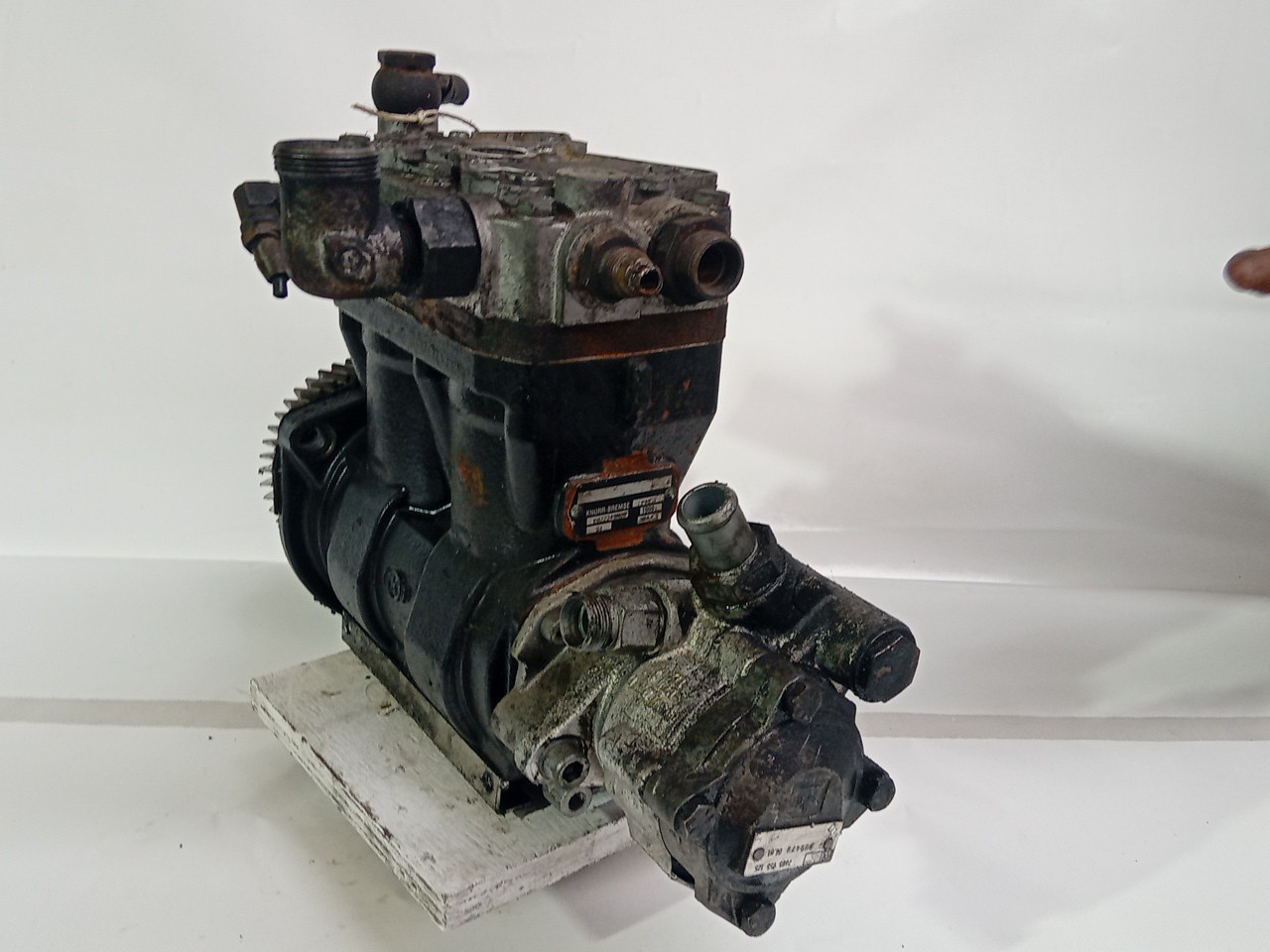 A/C Copmpressor AC - Imagem-1