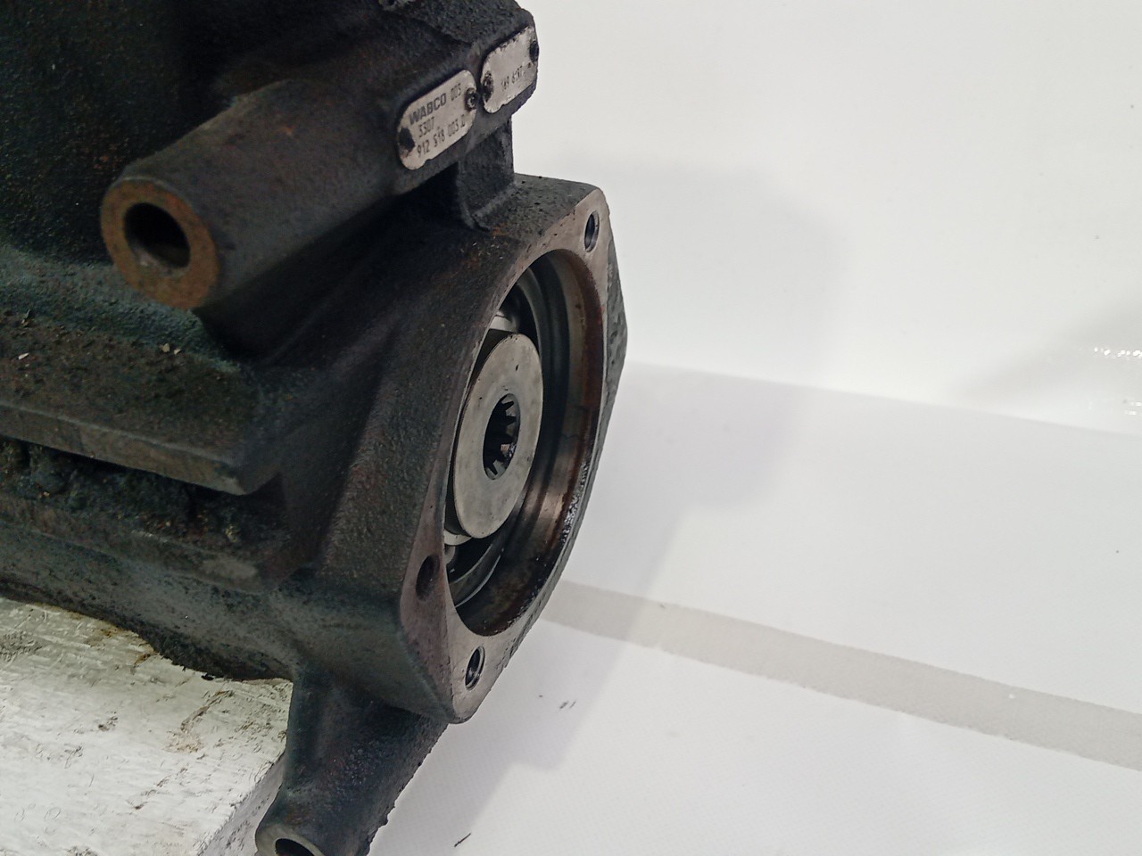 Compressor do Ar condicionado DAF 95 XF | 97 - 02 Imagem-2