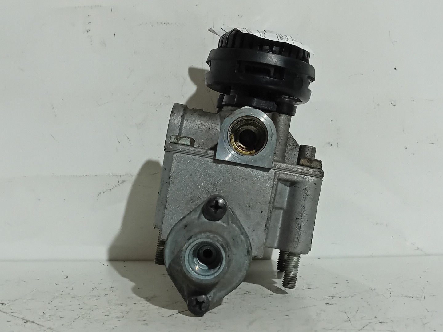VALVULA DAF - Imagem-1