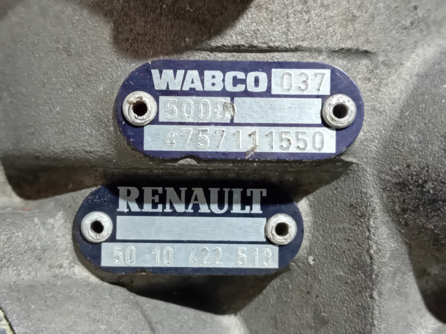 VALVULA RENAULT TRUCKS - Imagem-6