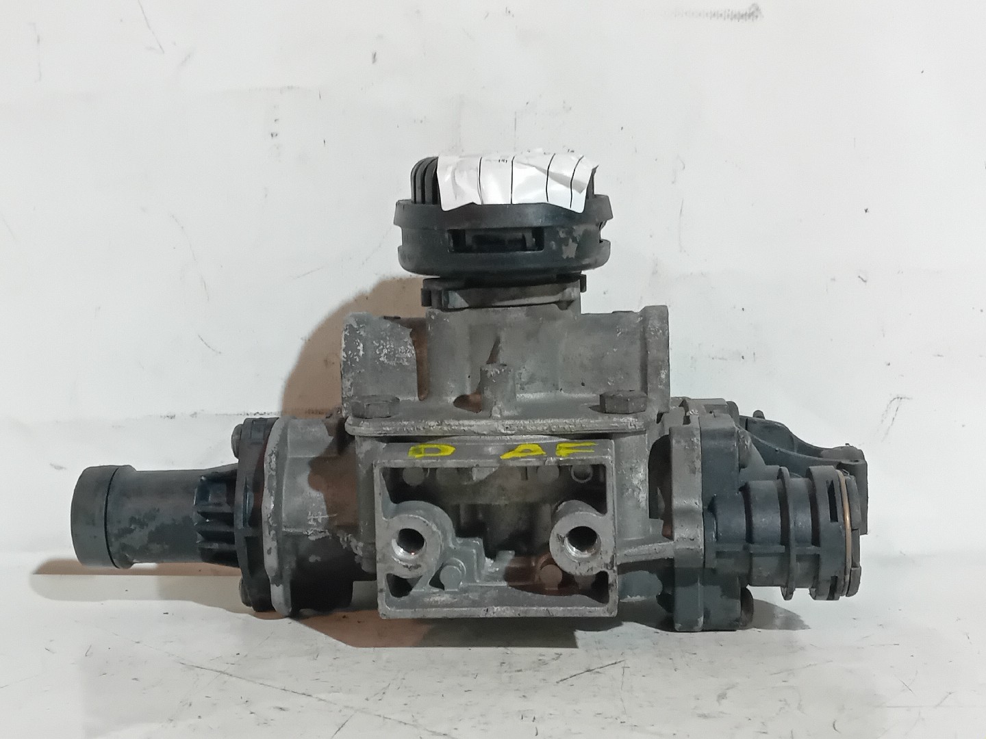 VALVULA DAF - Imagem-2