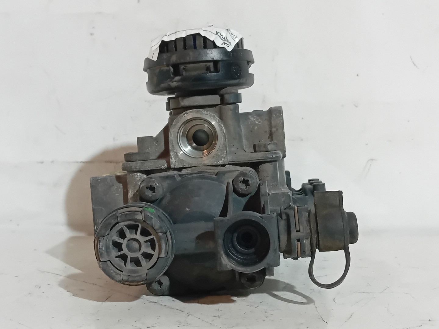 VALVULA DAF - Imagem-3