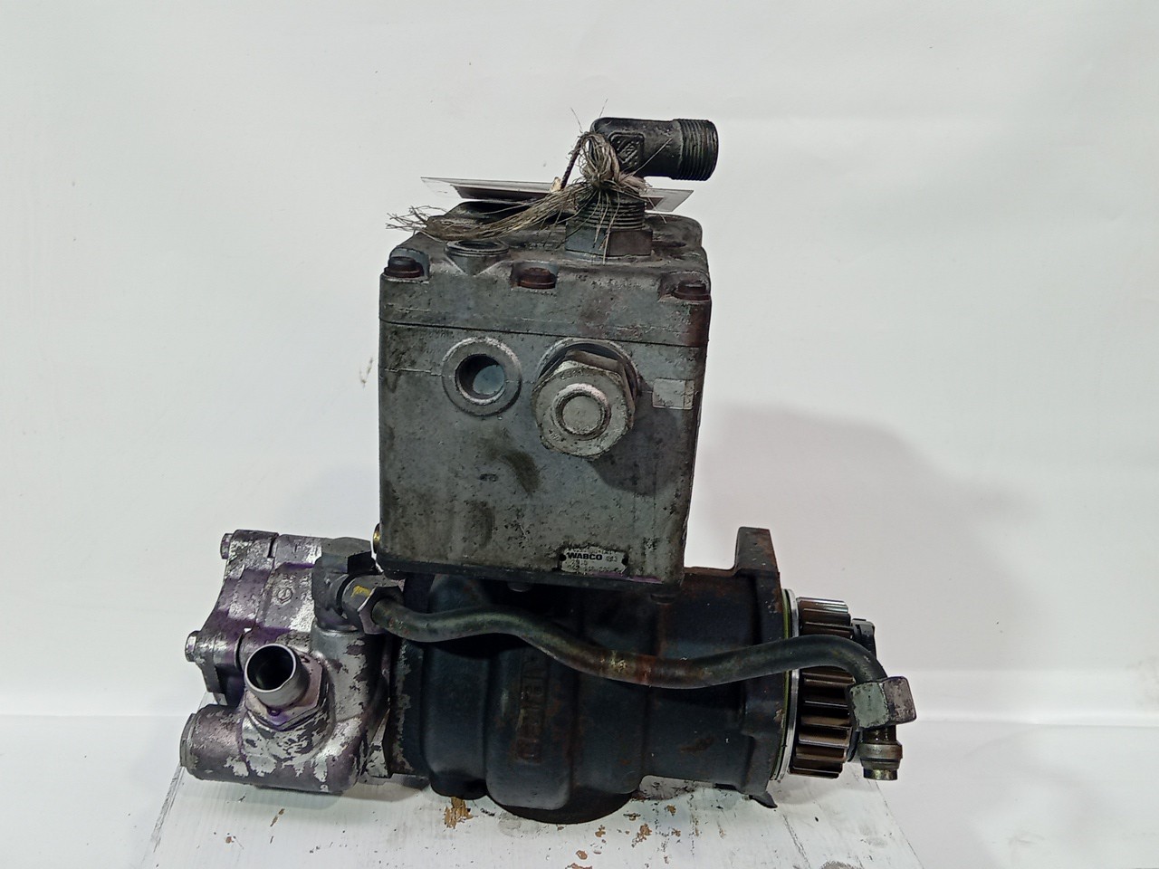 A/C Copmpressor MAN TGA | 00 -  Imagem-1