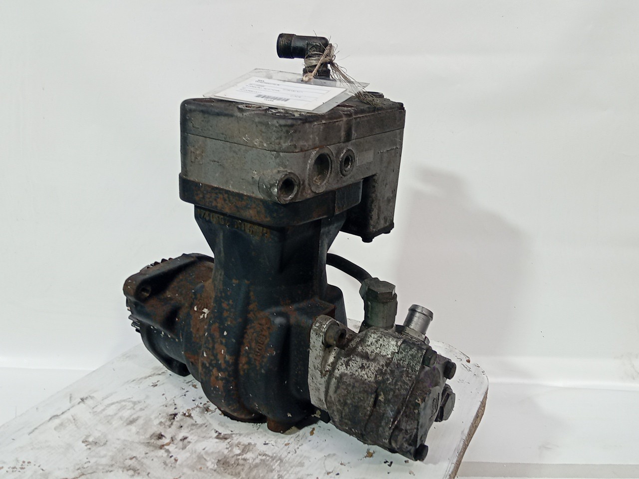 A/C Copmpressor MAN TGA | 00 -  Imagem-2