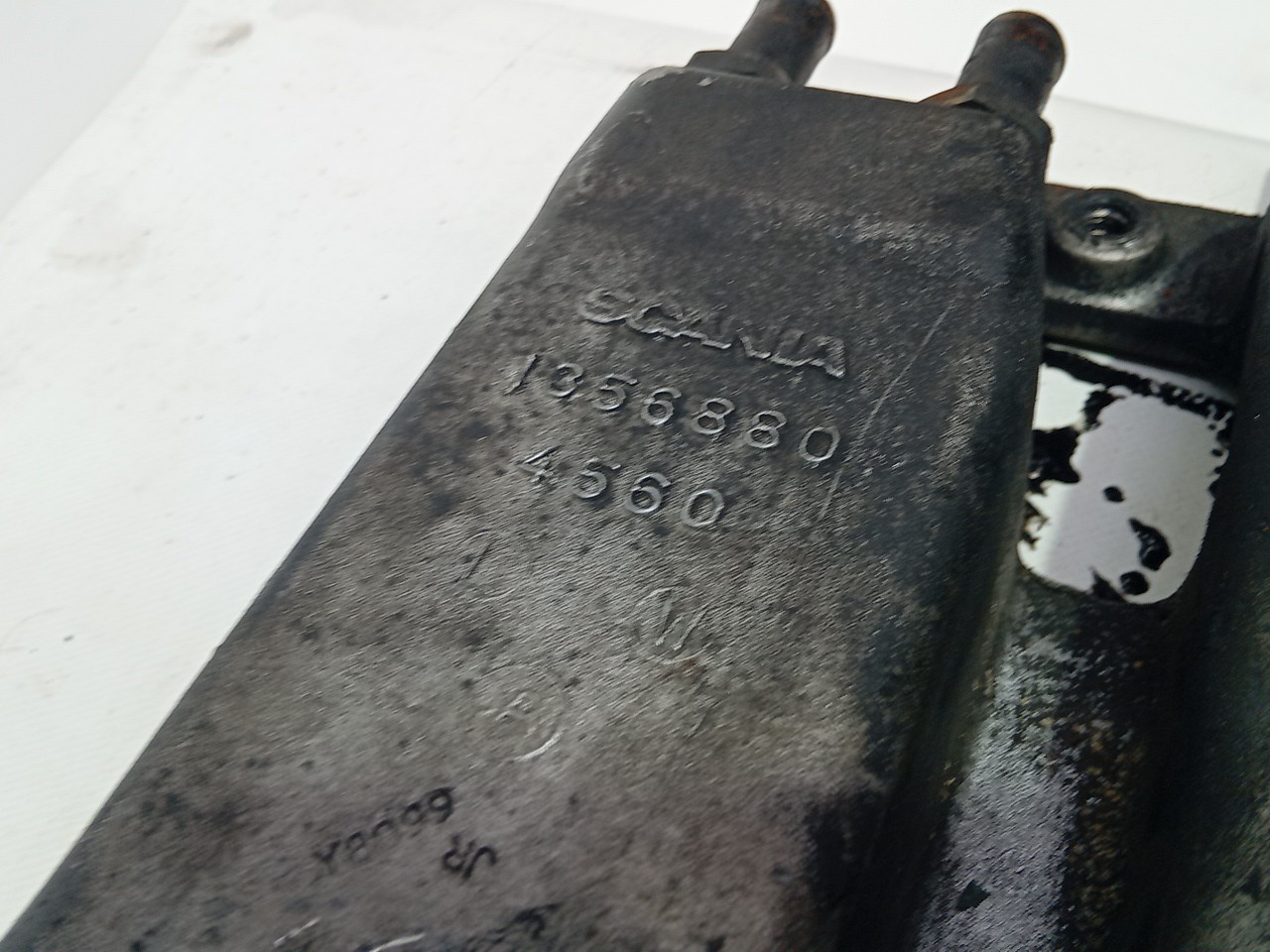 Permutador de Oleo SCANIA P,G,R,T - series | 03 -  Imagem-3