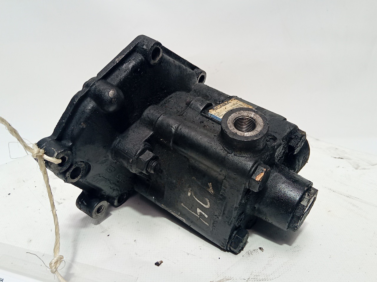 BOMBA DE DIRECAO SCANIA P,G,R,T - series | 03 -  Imagem-3