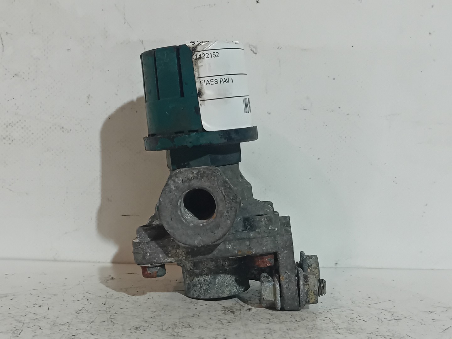 VALVULA SCANIA - Imagem-3