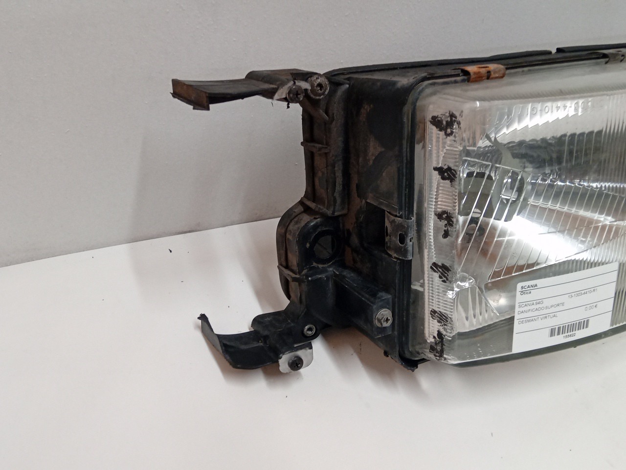 Otica SCANIA P,G,R,T - series | 03 -  Imagem-1