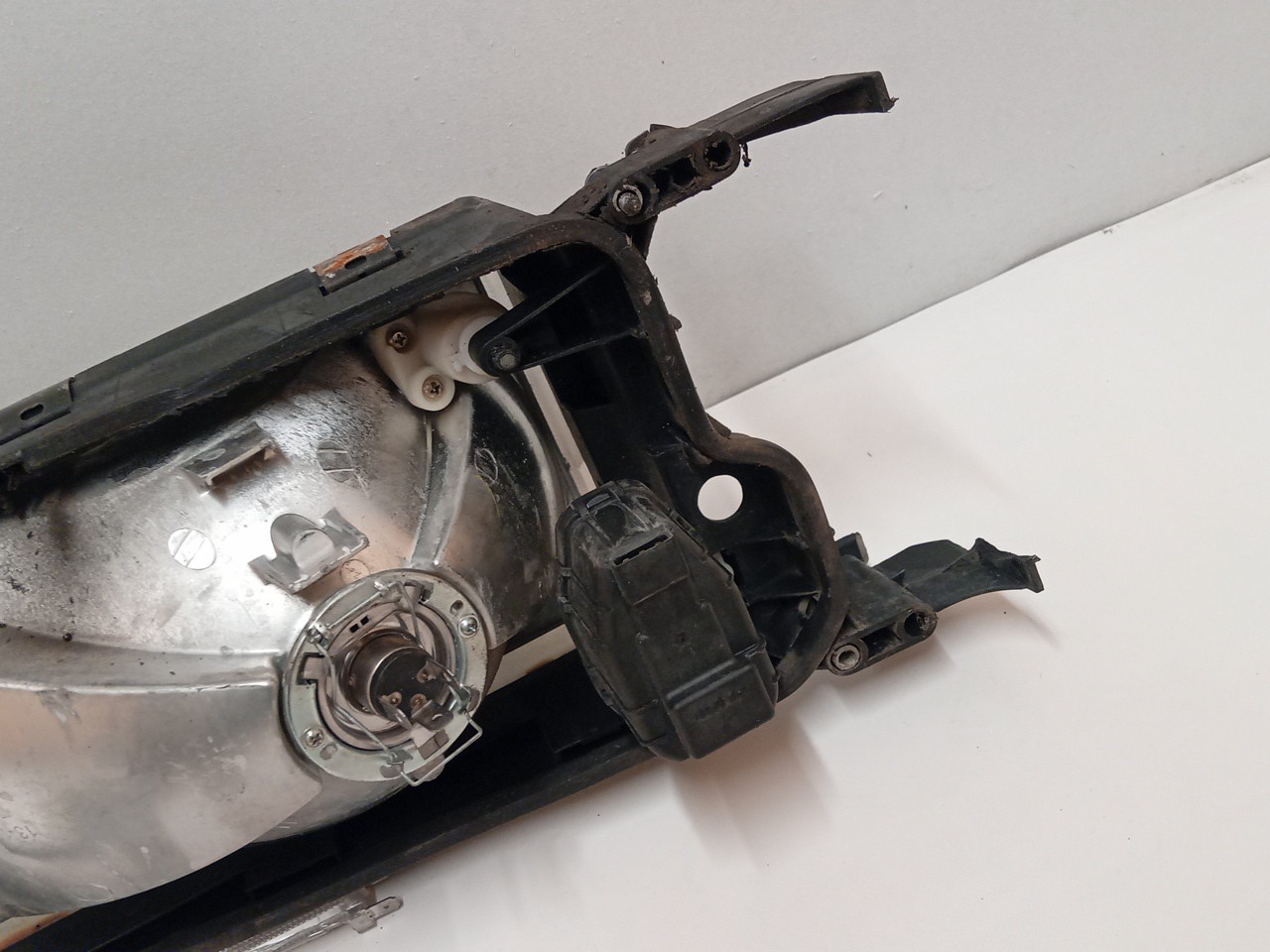 Otica SCANIA P,G,R,T - series | 03 -  Imagem-3