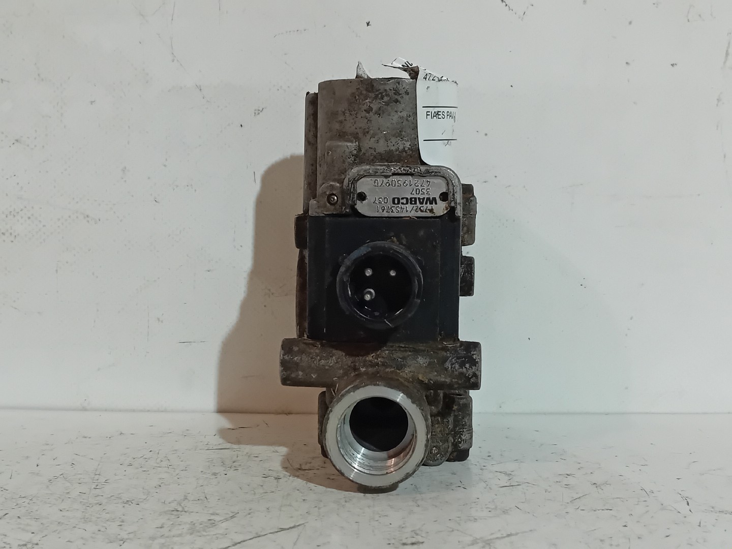 VALVULA SCANIA - Imagem-3