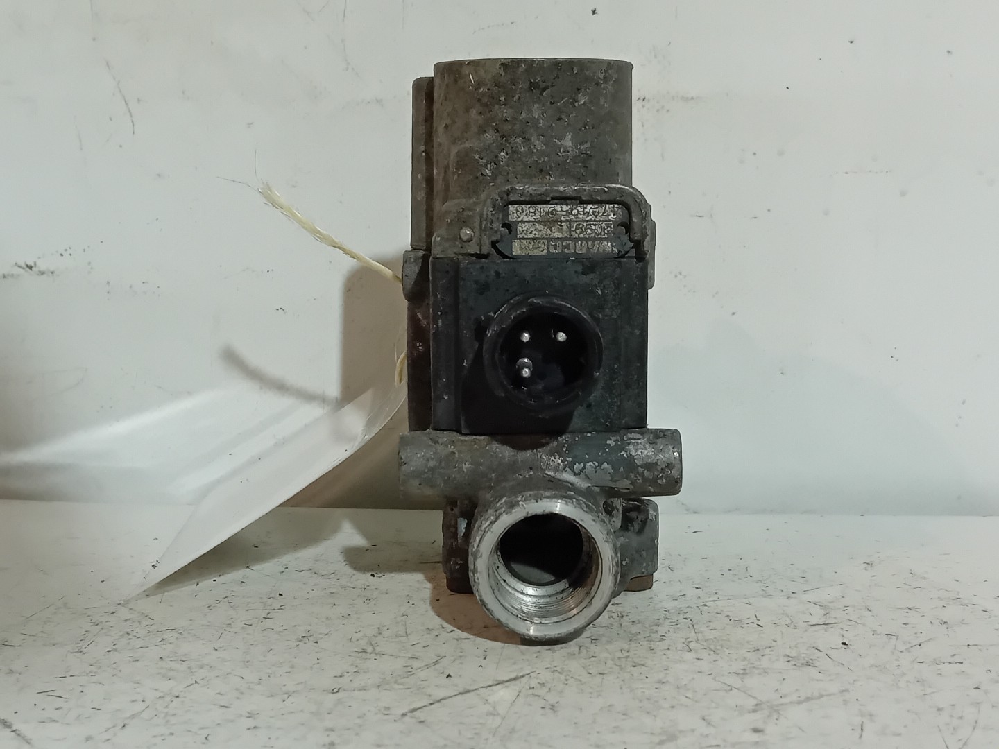 VALVULA SCANIA - Imagem-3