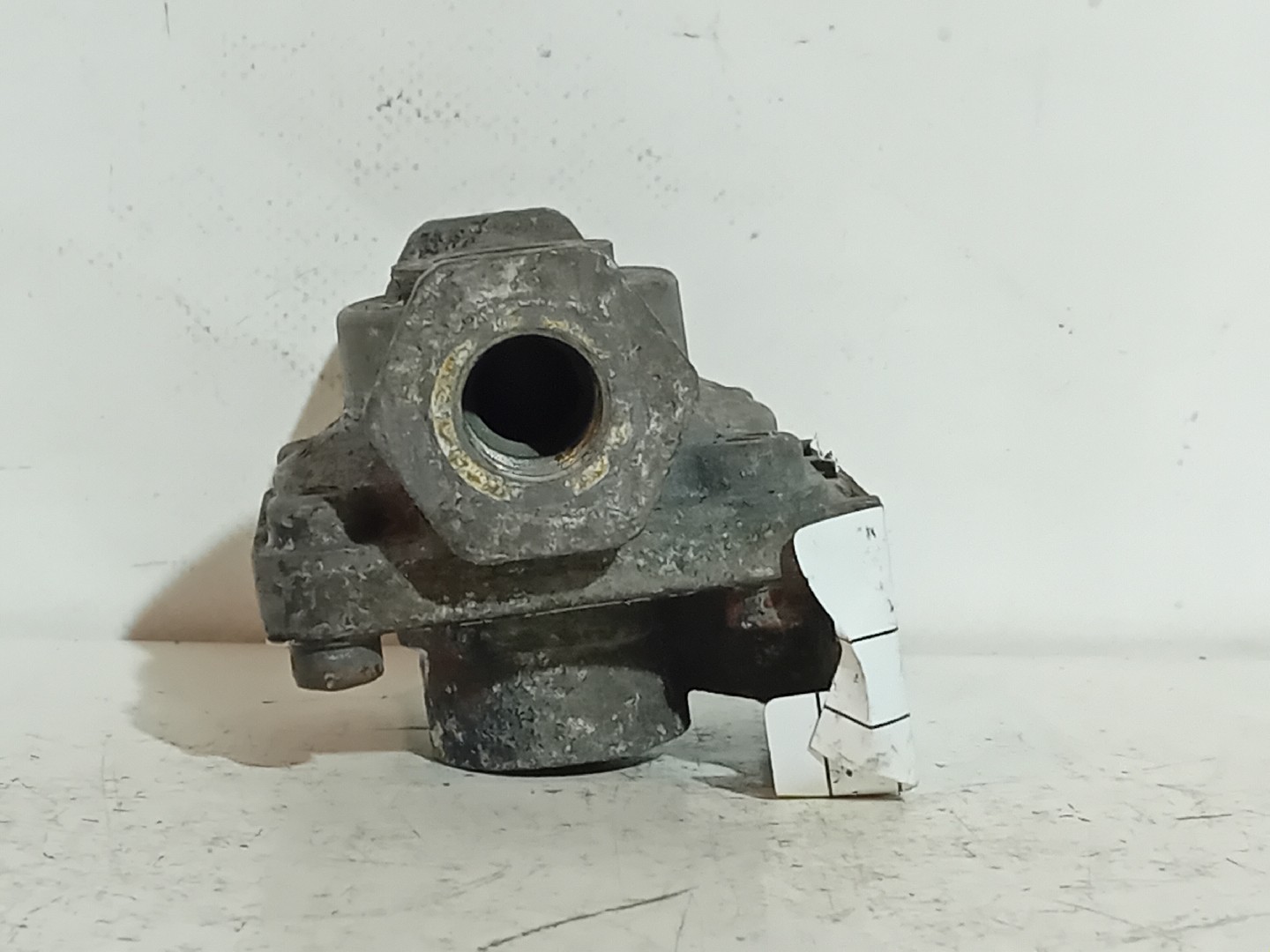 VALVULA SCANIA - Imagem-1