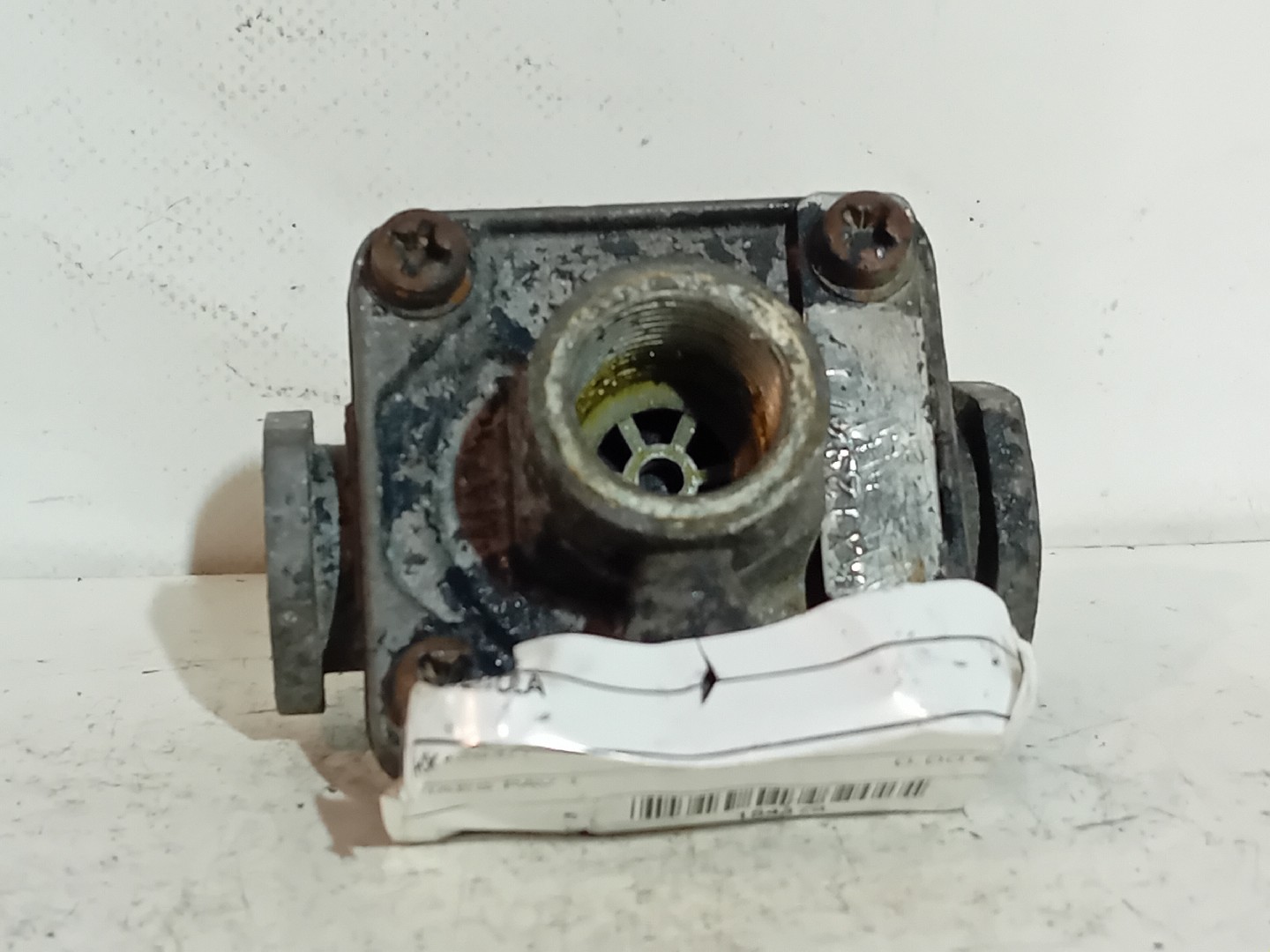 VALVULA SCANIA - Imagem-5