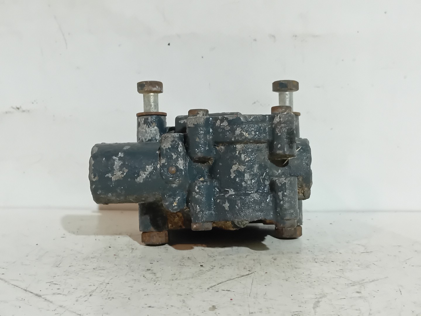 VALVULA SCANIA - Imagem-5