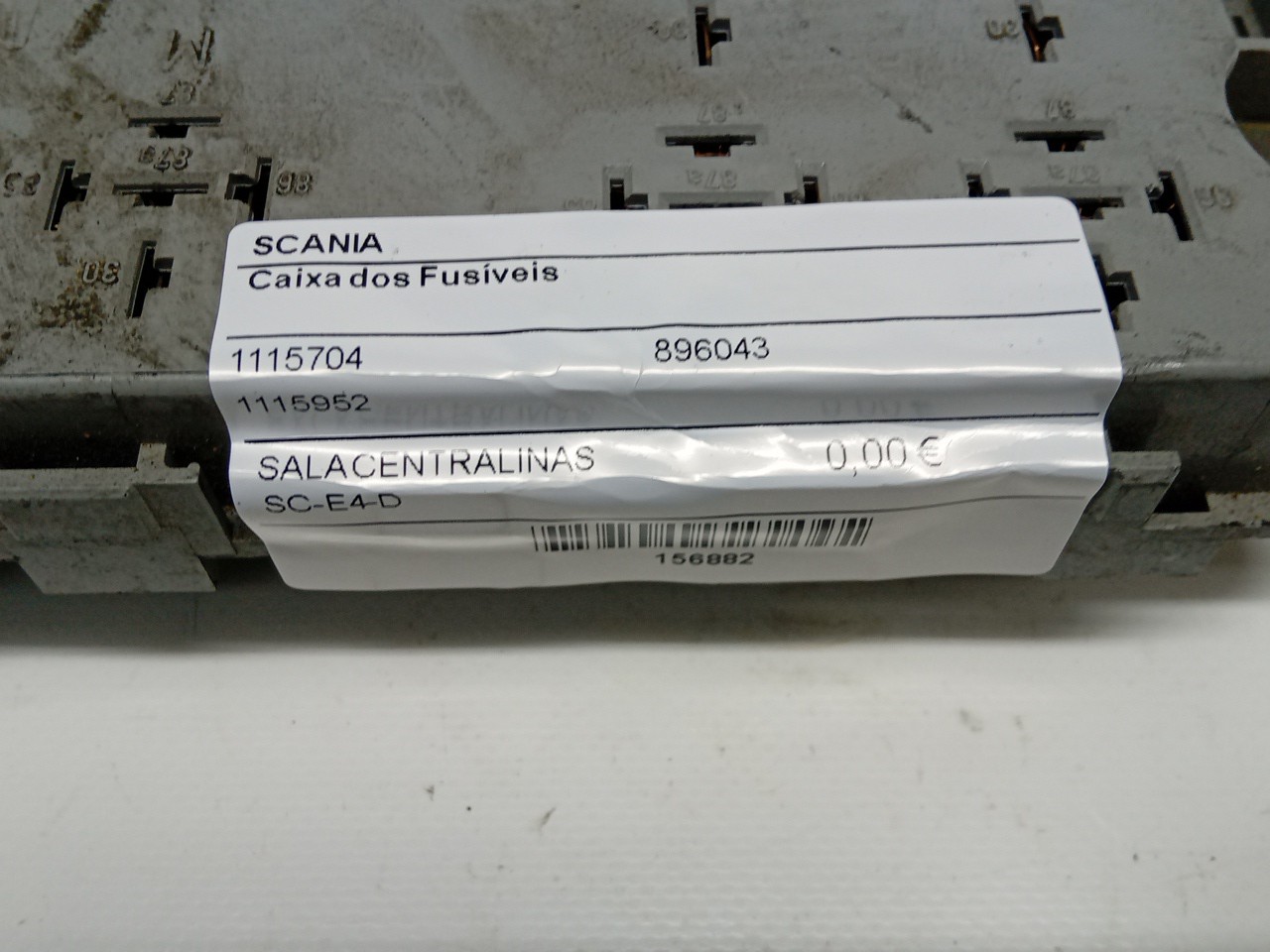 Caixa dos Fusíveis SCANIA P,G,R,T - series | 03 -  Imagem-2