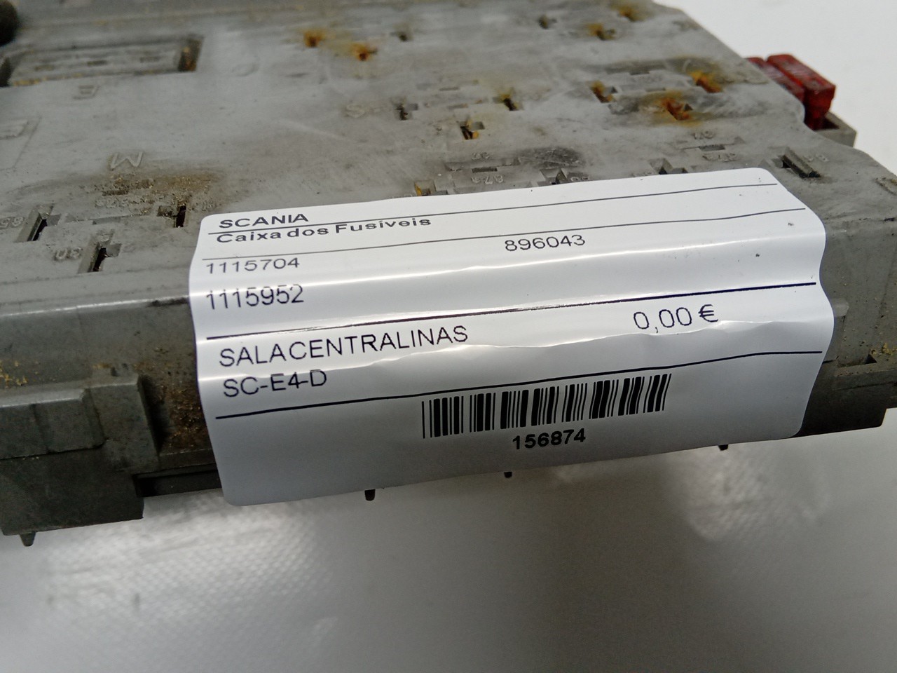 Caixa dos Fusíveis SCANIA P,G,R,T - series | 03 -  Imagem-1