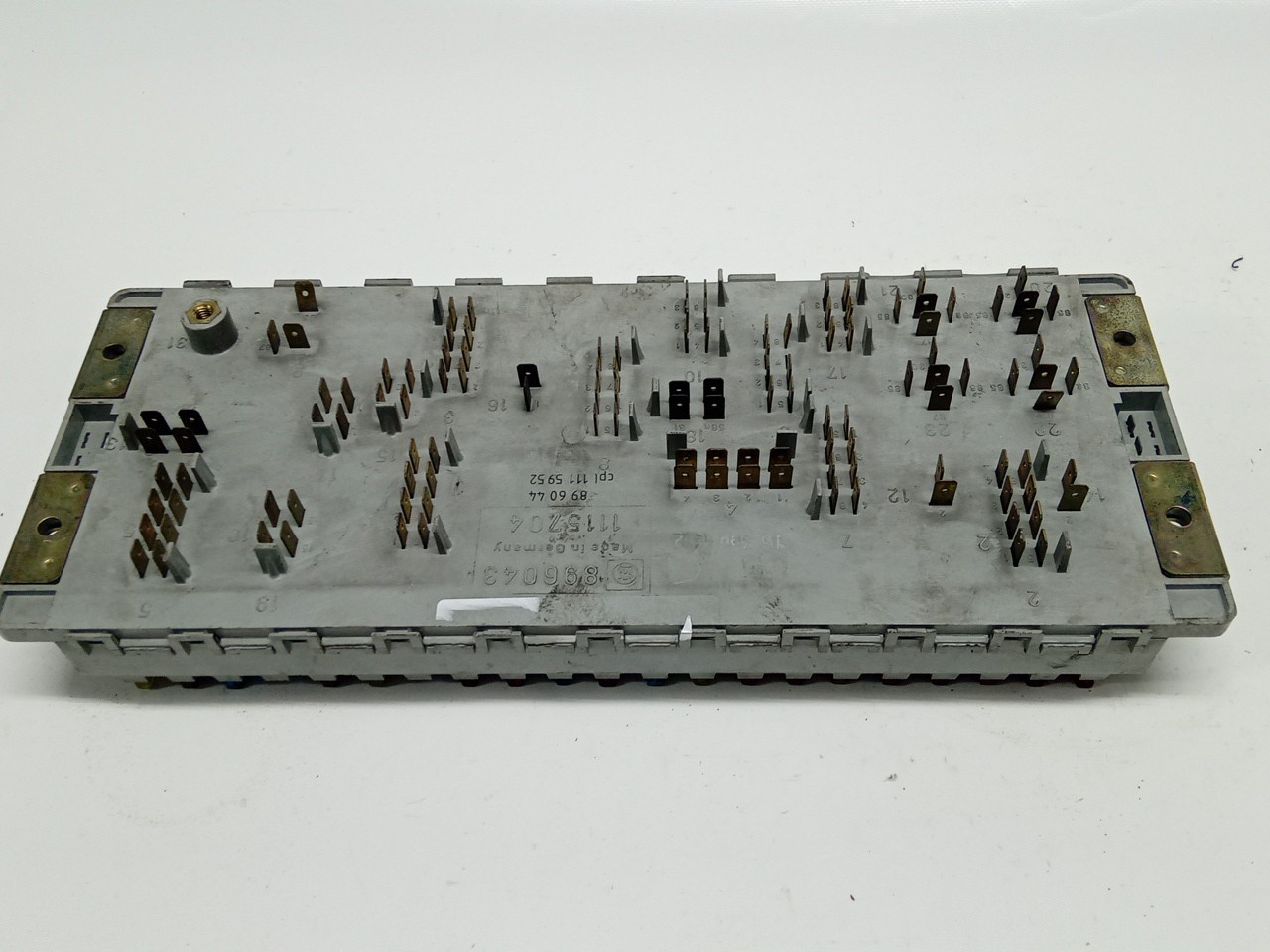 Caixa dos Fusíveis SCANIA P,G,R,T - series | 03 -  Imagem-3