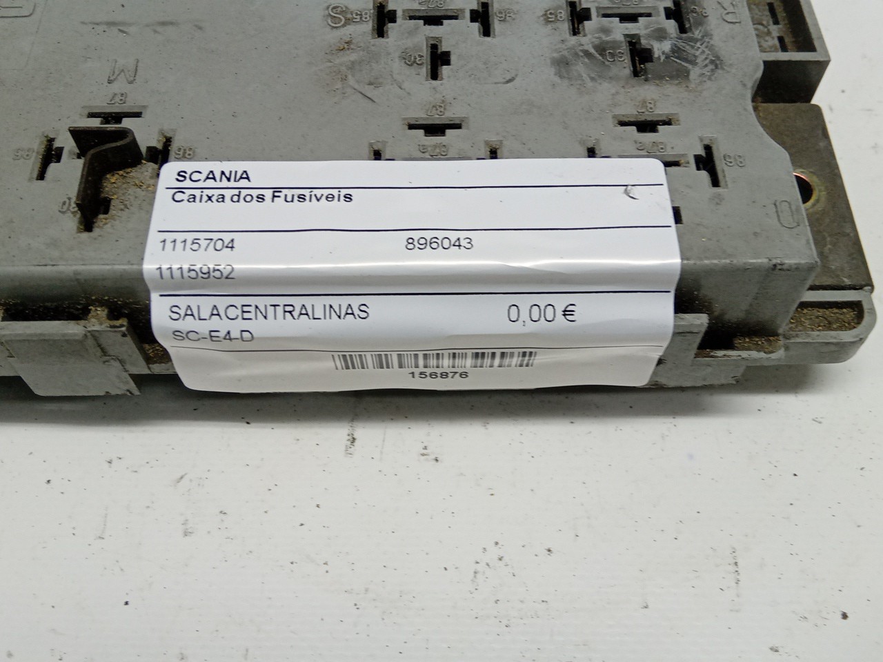 Caixa dos Fusíveis SCANIA P,G,R,T - series | 03 -  Imagem-1