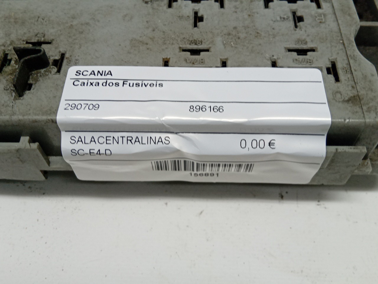 Caixa dos Fusíveis SCANIA P,G,R,T - series | 03 -  Imagem-2