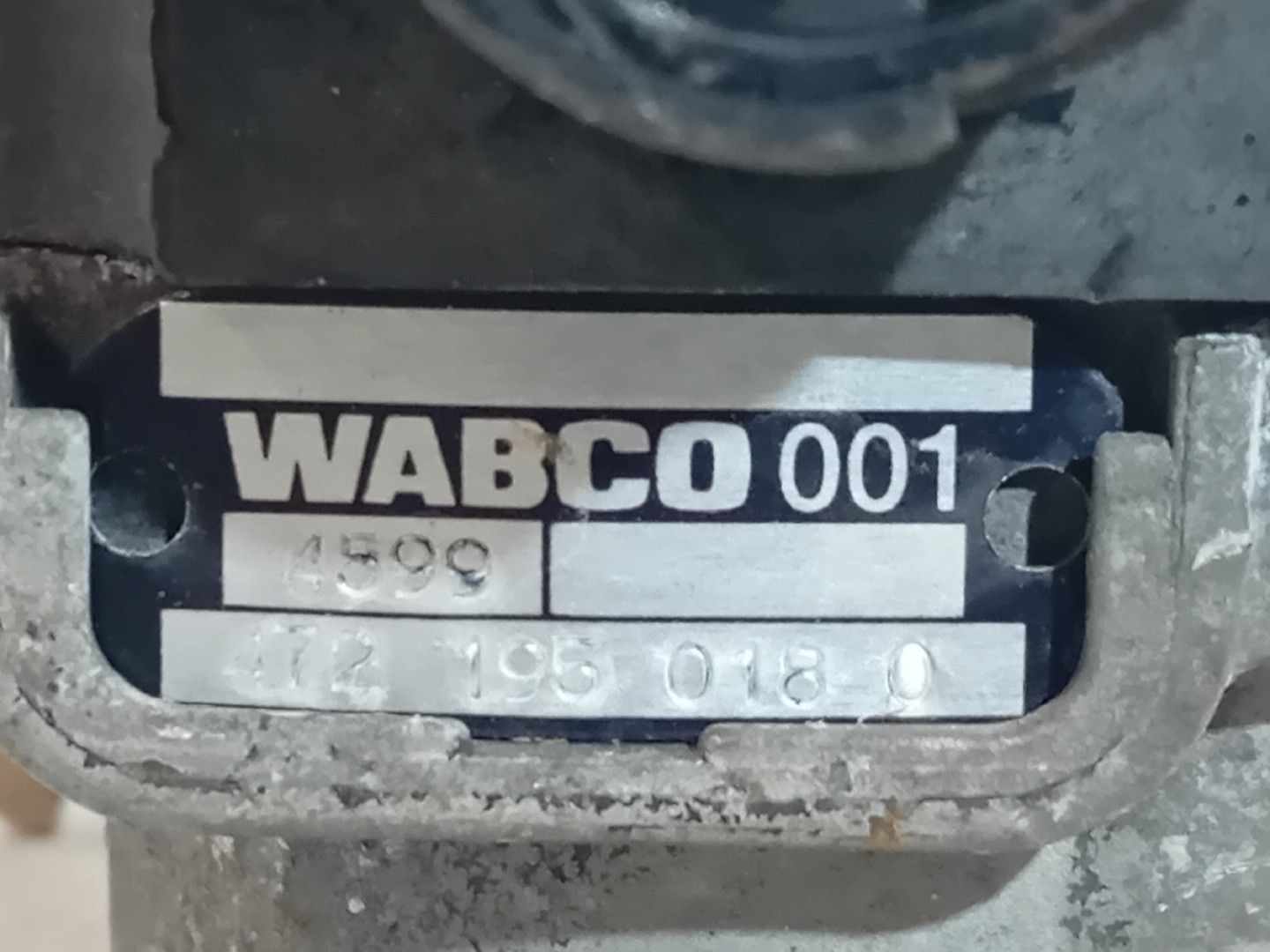 VALVULA SCANIA - Imagem-5