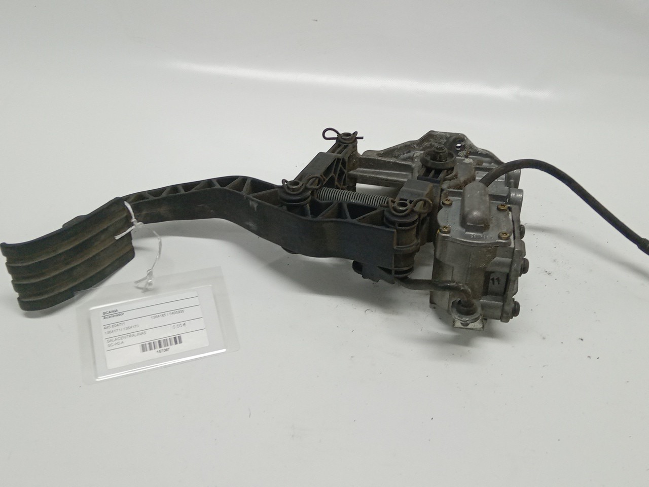 Acelarador SCANIA P,G,R,T - series | 03 -  Imagem-3