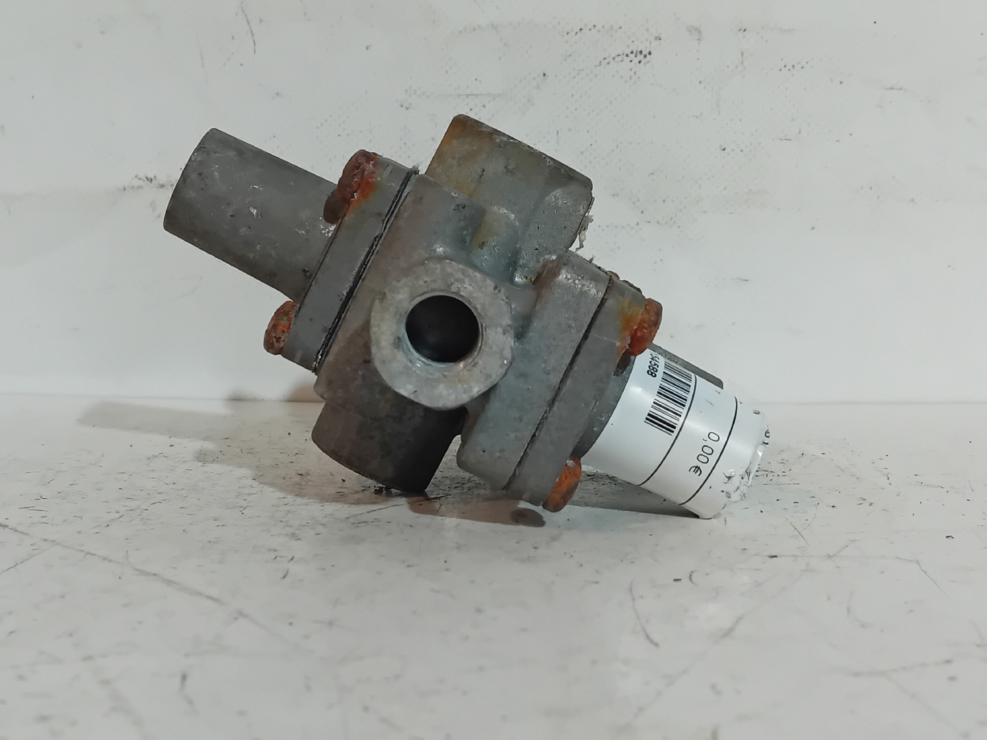 VALVULA SCANIA - Imagem-4