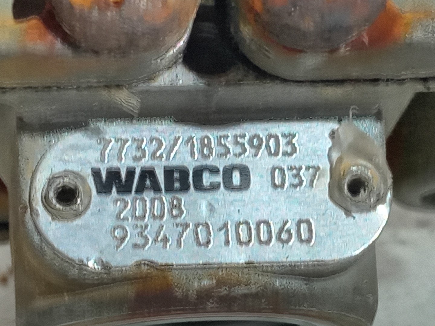 VALVULA SCANIA - Imagem-6