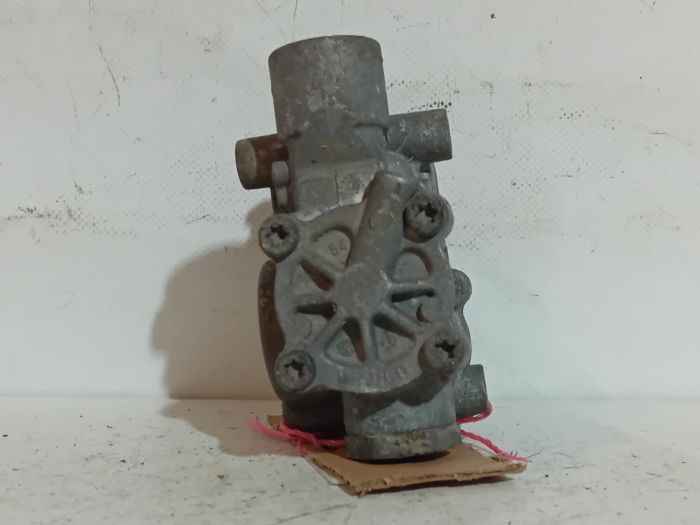 VALVULA SCANIA - Imagem-3