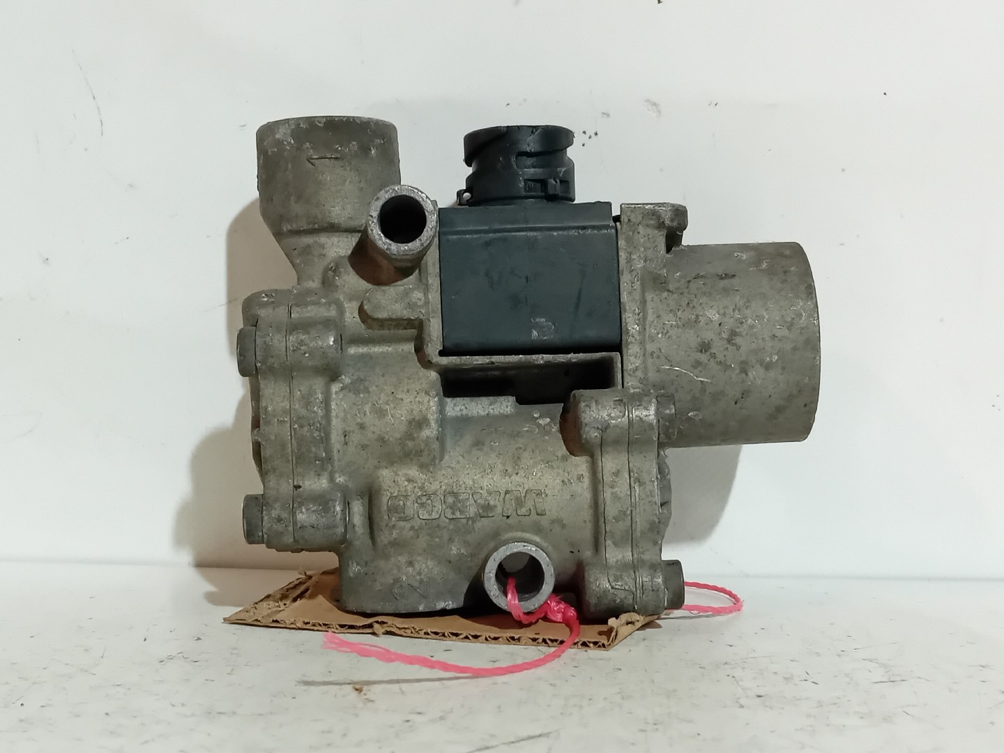 VALVULA SCANIA - Imagem-2