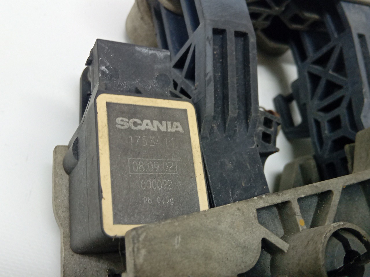 Acelarador SCANIA P,G,R,T - series | 03 -  Imagem-3