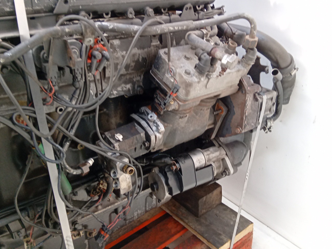 Motor SCANIA P,G,R,T - series | 03 -  Imagem-3