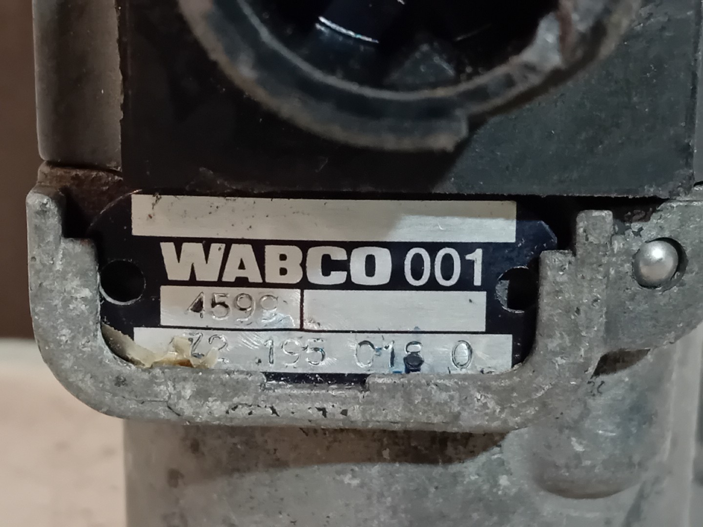 VALVULA SCANIA - Imagem-6