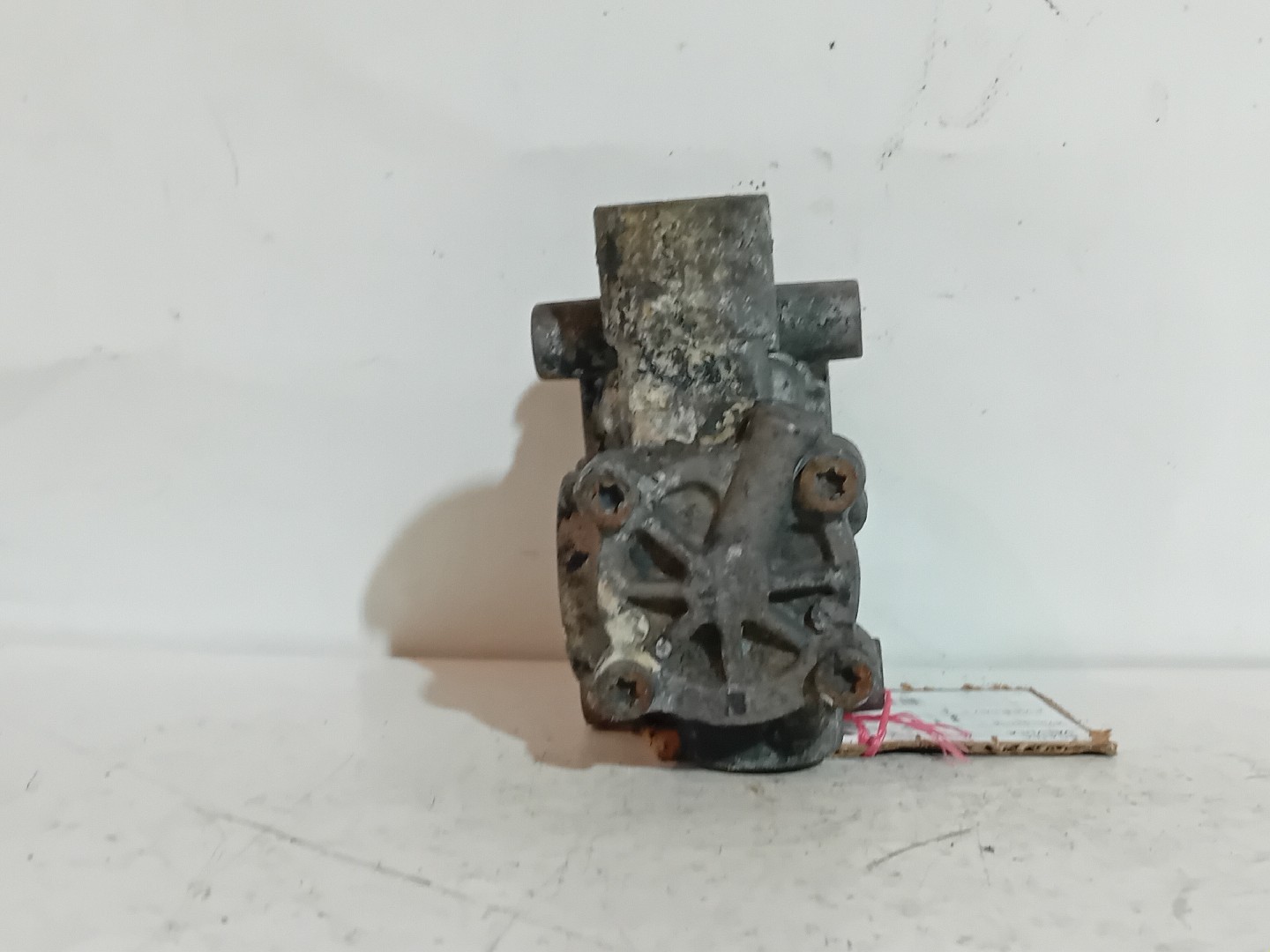 VALVULA SCANIA - Imagem-3