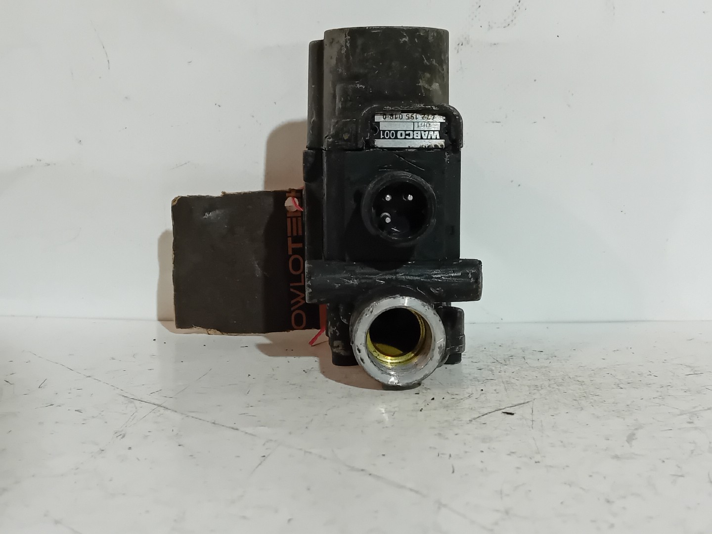 VALVULA SCANIA - Imagem-3