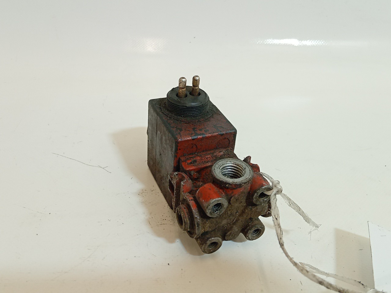 ELECTRO VALVULA  SCANIA P,G,R,T - series | 03 -  Imagem-2