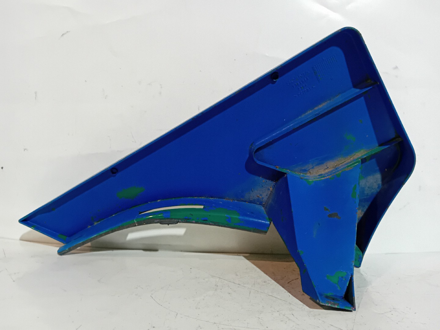 Acabamento Guarda Lamas SCANIA 4 - series | 95 - 04 Imagem-1