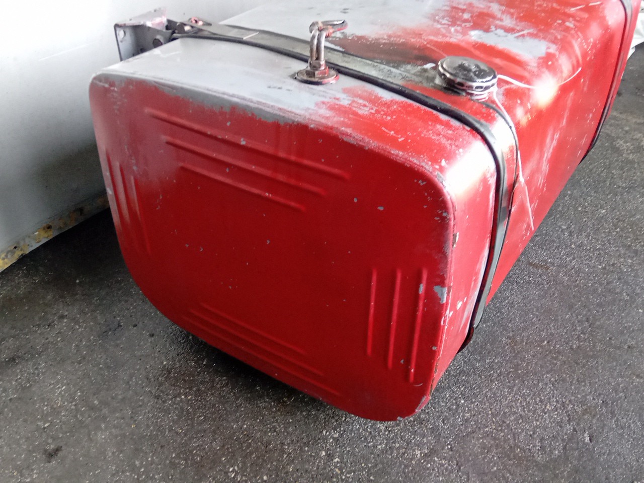 Fuel Tank SCANIA P82H  Imagem-2