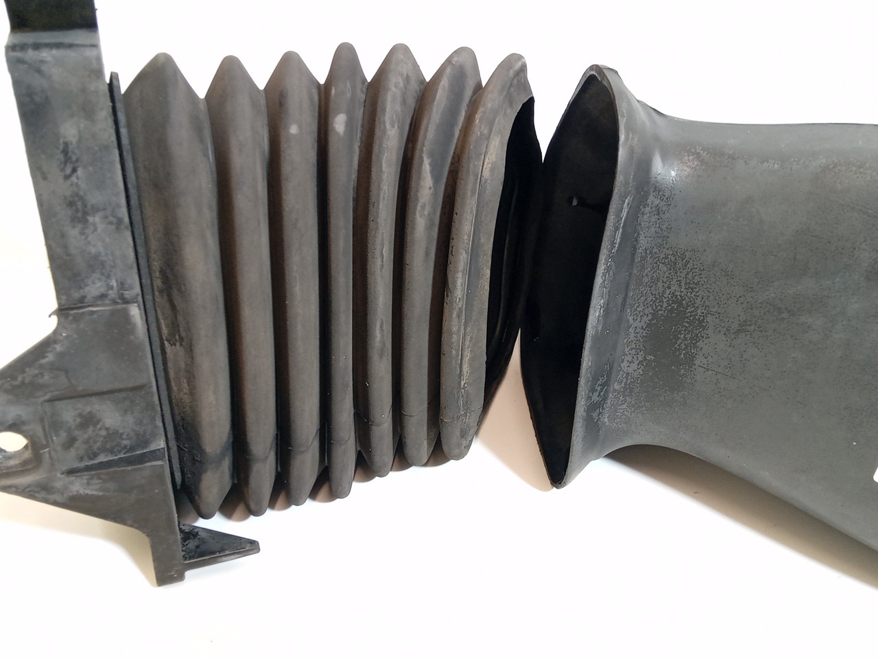 Tubo filtro de ar SCANIA P,G,R,T - series | 03 -  Imagem-4